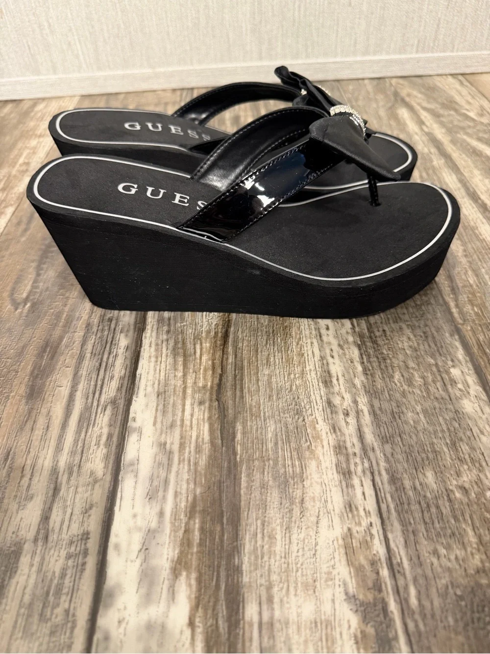 Black Wedge Flip-Flop Sandals with Bow and Rhinestone Accent Size 9
